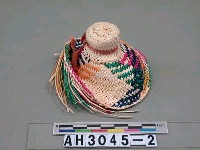 藏品(草編童玩帽)的圖片